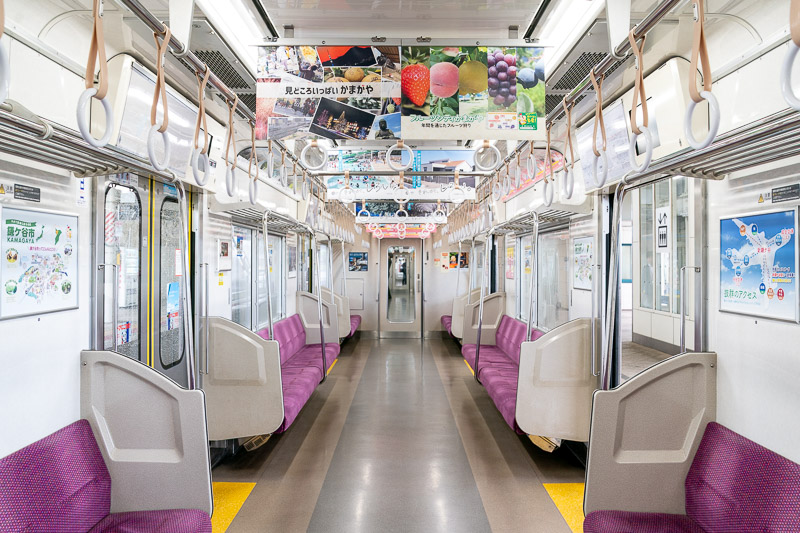 「北総線沿線活性化トレイン2025」車内（共用車両）