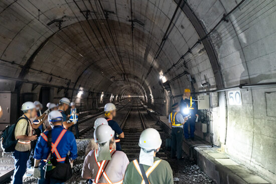 「矢切駅未仕上げ見学及び北国分駅間トンネル見学ツアー」（2025.08.02翌）