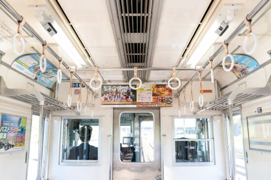 防犯カメラ新設後の9808編成客室内（2025.11.03）