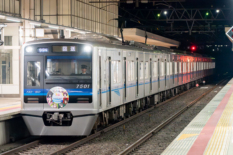 前夜に車両基地を出庫し牧の原#3に据え付けられる99N:7501(2026.02.13)