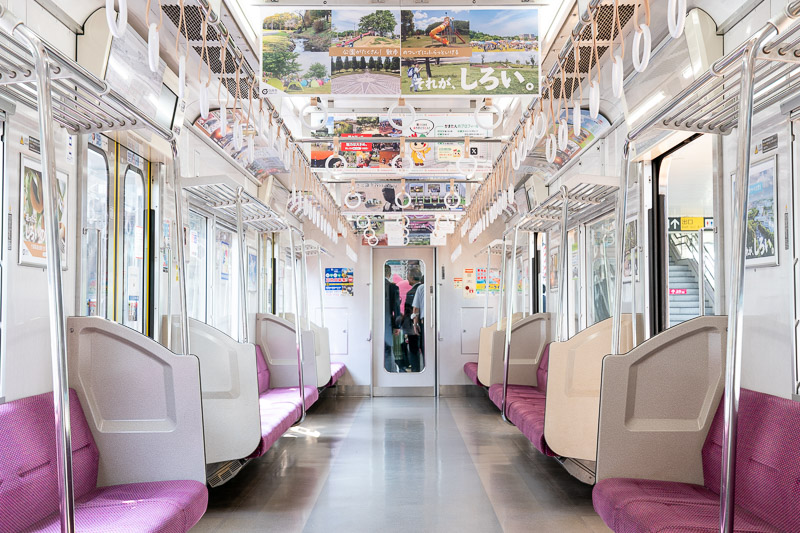 「北総線沿線活性化トレイン2026」車内（共管車両）