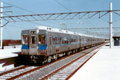 開業前の新鎌ヶ谷信号所と7000形電車（1979年）