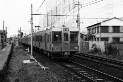 新京成線を走る7000形電車（1980年）