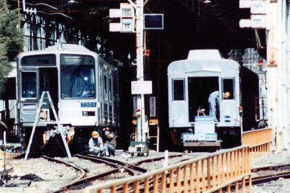 製造中の7300形電車（1990年）